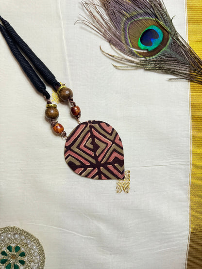 Handmade Kalamkaari Neck Piece